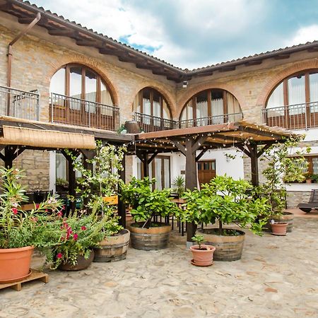 Agriturismo Tenuta San Giuseppe Cossano Belbo Exteriör bild