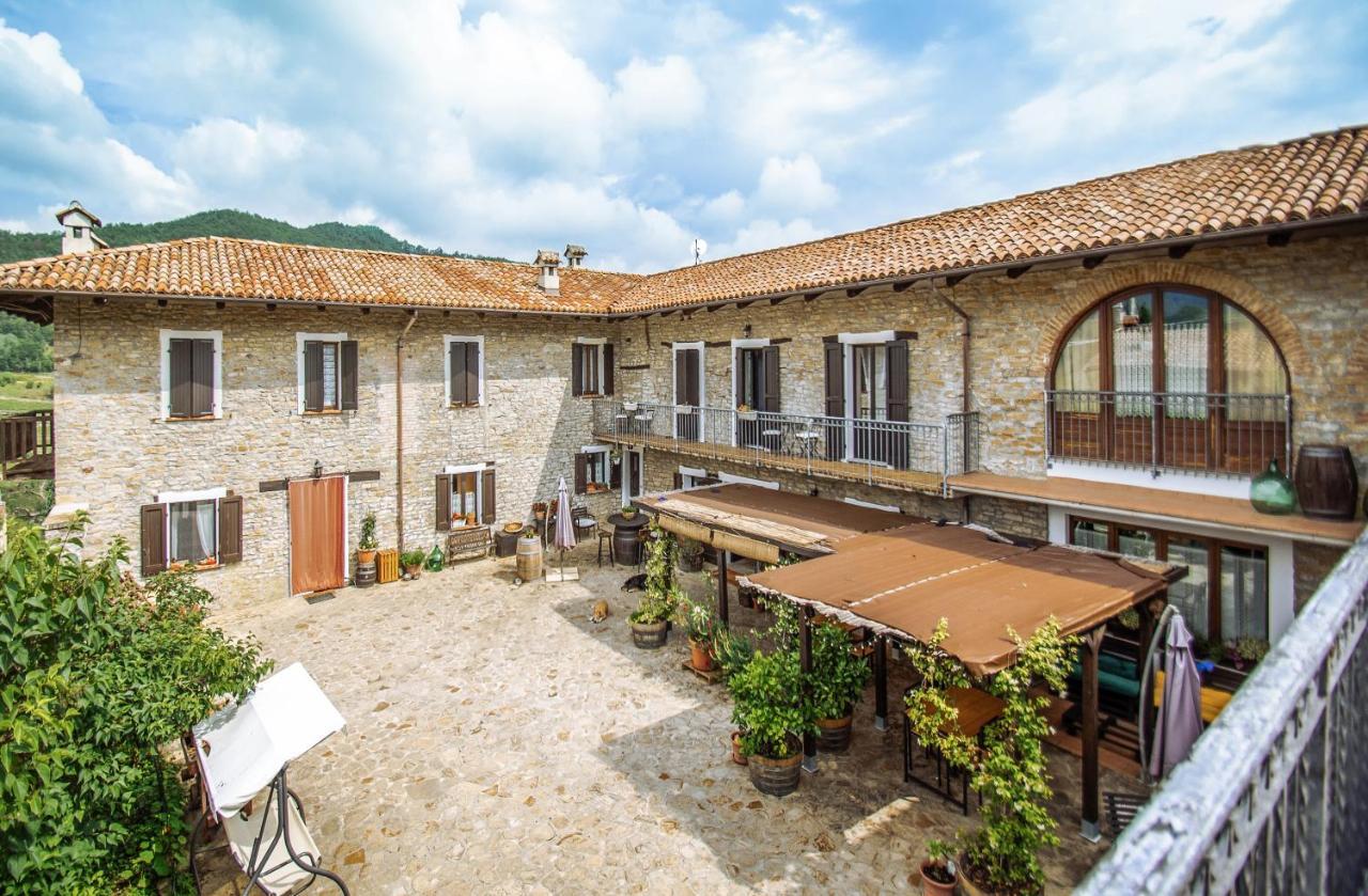 Agriturismo Tenuta San Giuseppe Cossano Belbo Exteriör bild