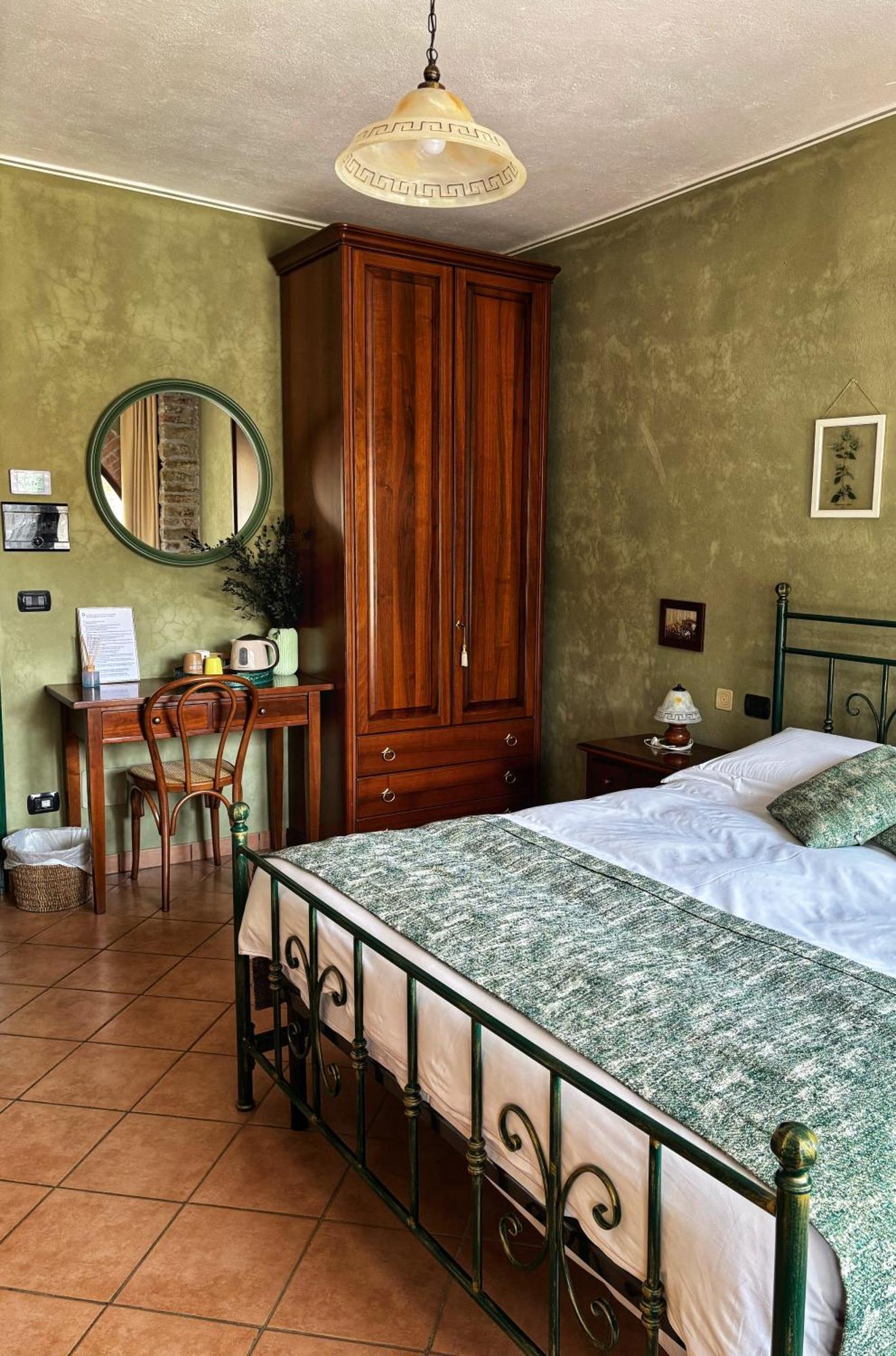 Agriturismo Tenuta San Giuseppe Cossano Belbo Exteriör bild