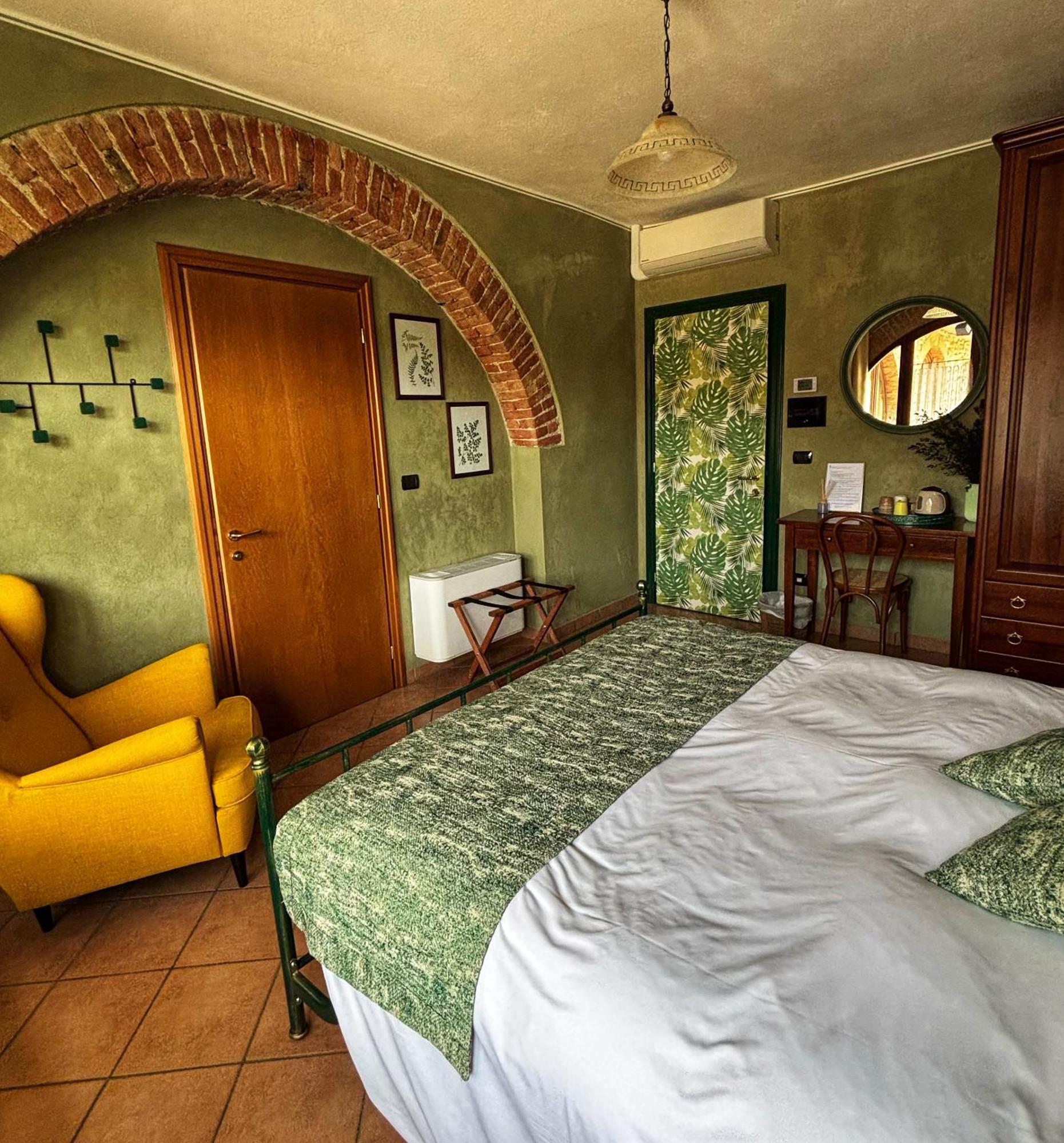 Agriturismo Tenuta San Giuseppe Cossano Belbo Exteriör bild